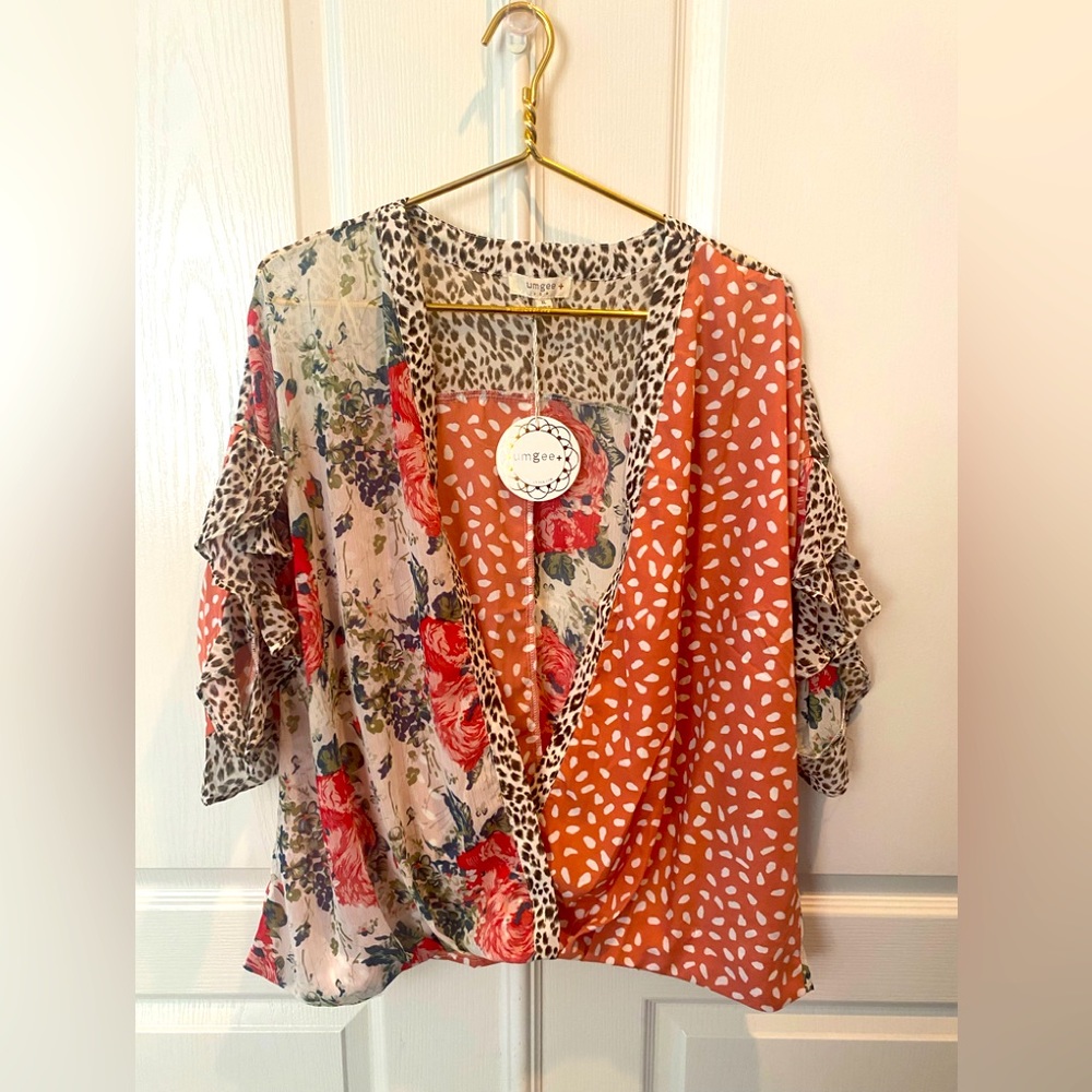 NWT UMGEE Mixed Print Ruffle Sleeve Tunic XL